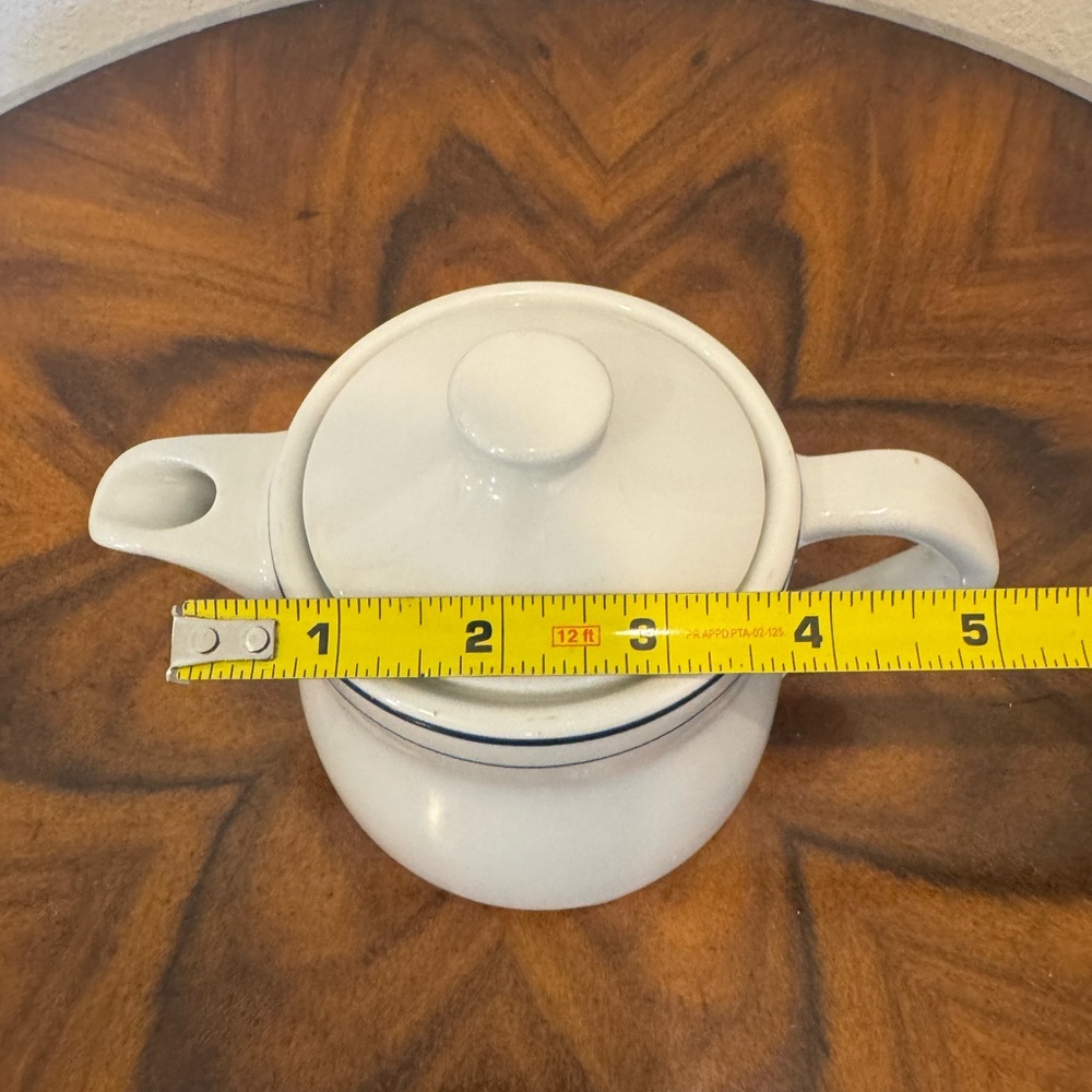 Vintage Dudson Duraline White Tea Pot With Blue Accent. Made in England - Picture 7 of 8